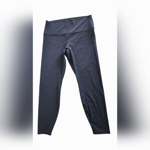 All In Motion Target brand Black Everyday Soft 7/8 Length Leggings Large